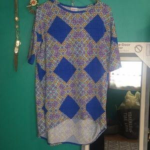 LuLaRoe top